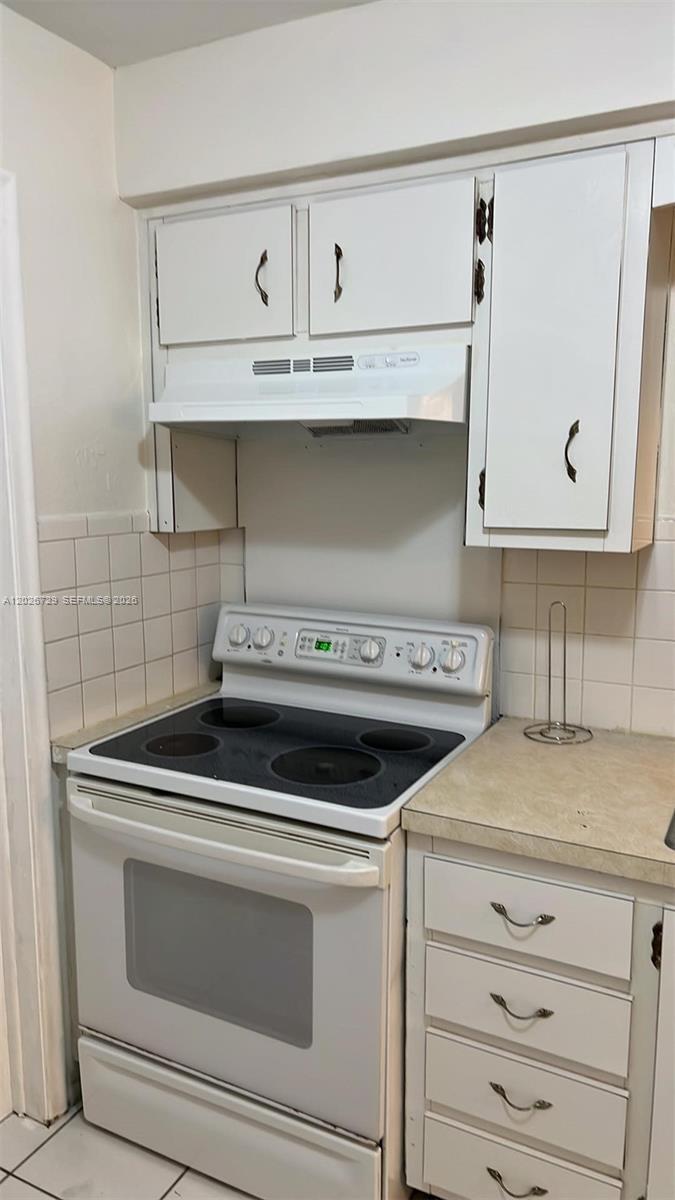 2420 NW 64th Ter, Sunrise FL 33313 photo 3