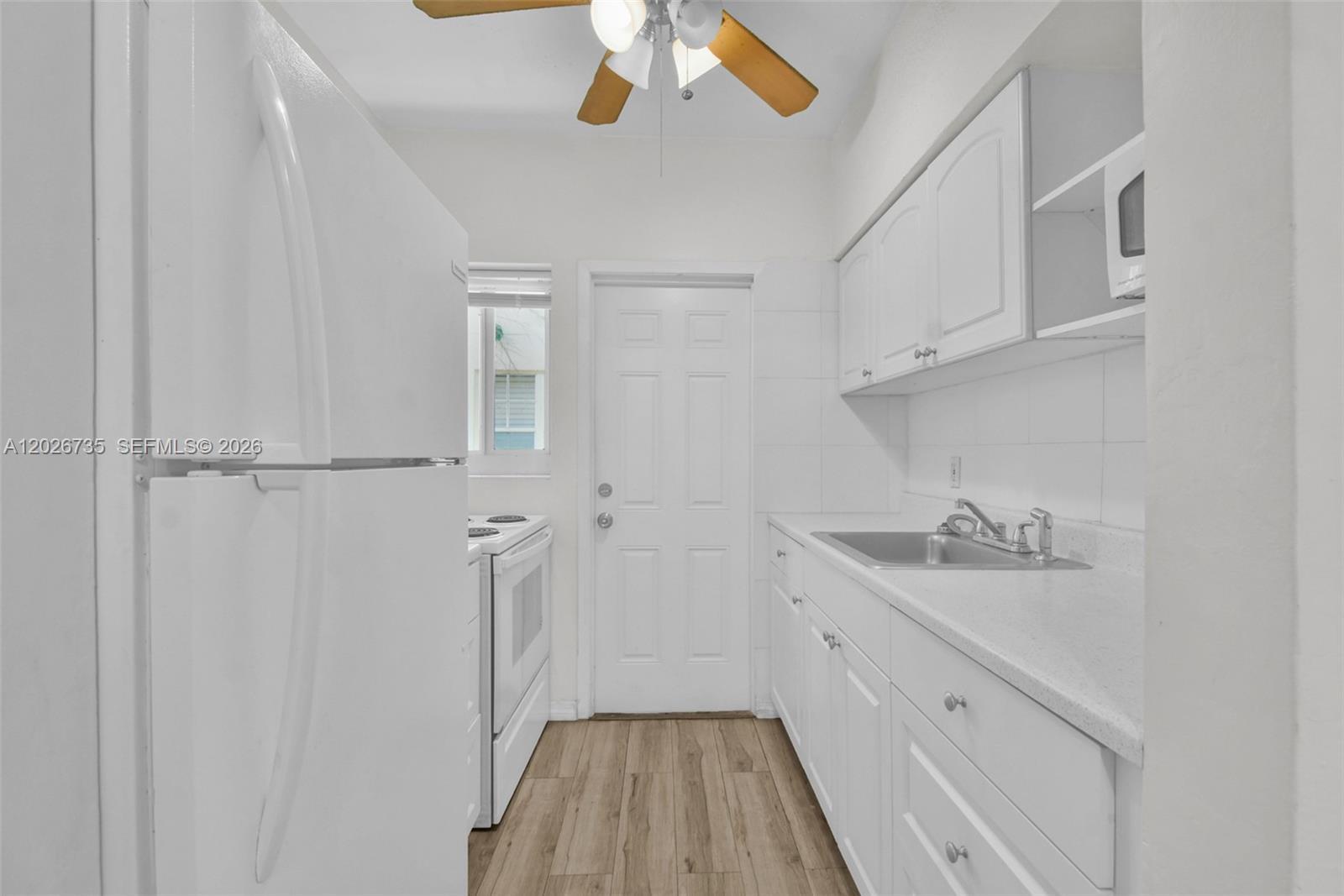 1135 Euclid Ave # 202, Miami Beach FL 33139 photo 3