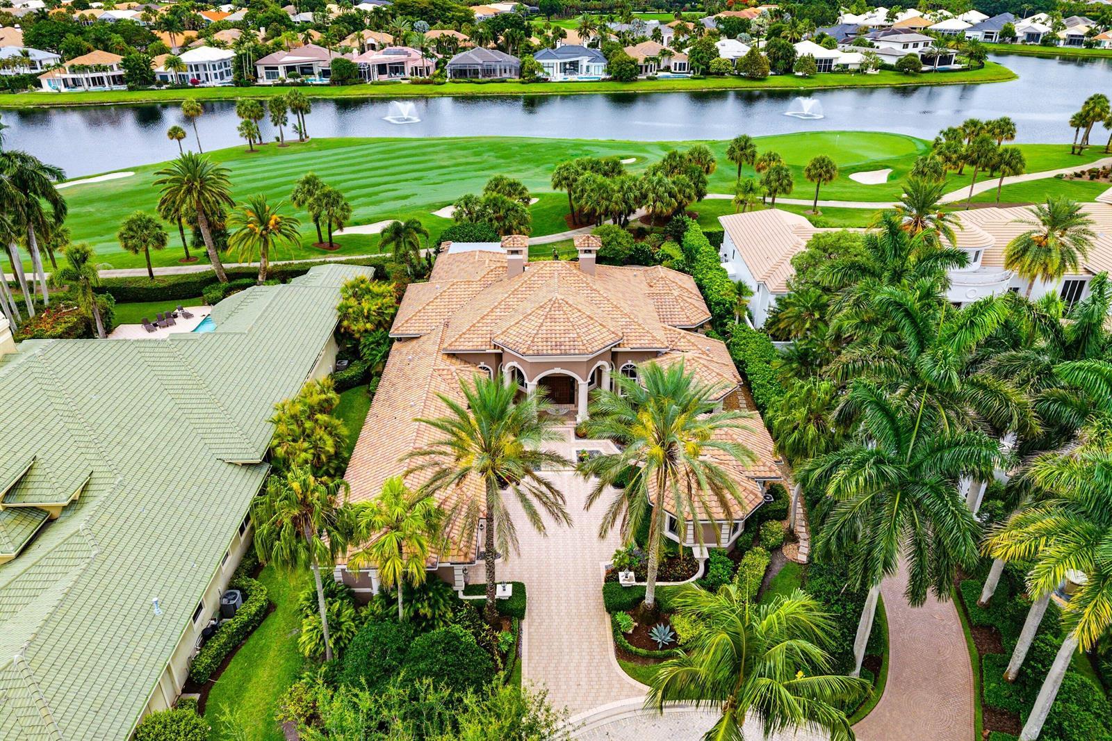 32 Saint Thomas Drive, Palm Beach Gardens FL 33418 photo 3