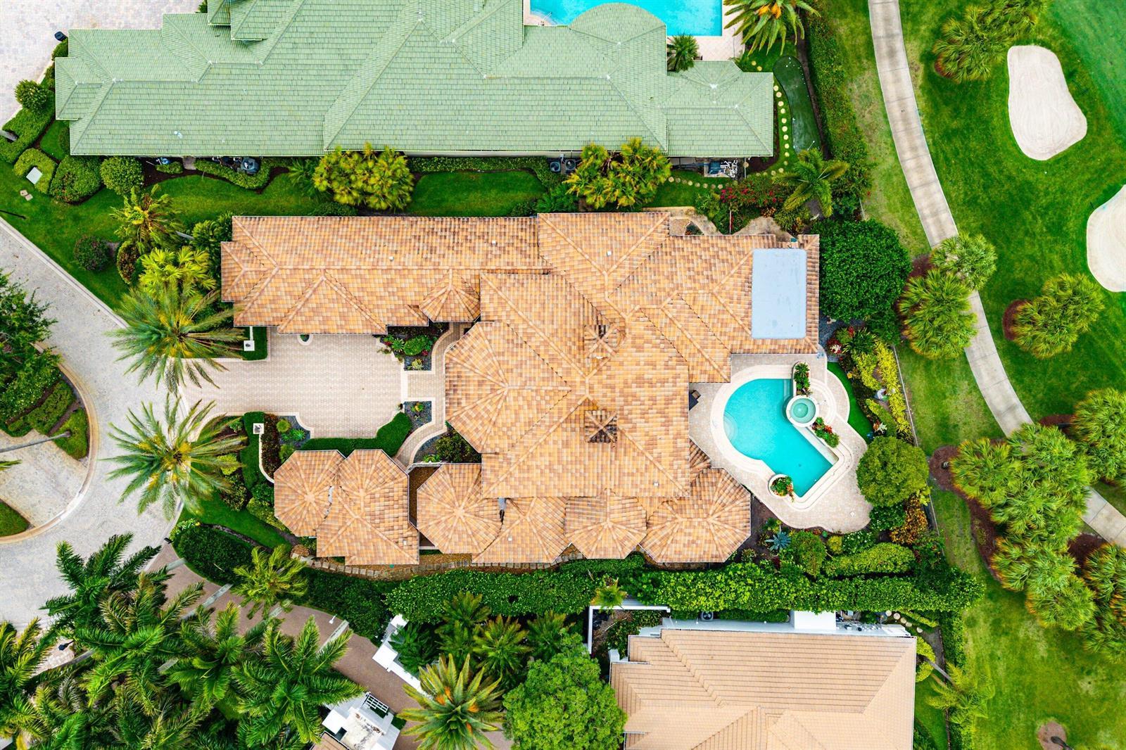 32 Saint Thomas Drive, Palm Beach Gardens FL 33418 photo 4