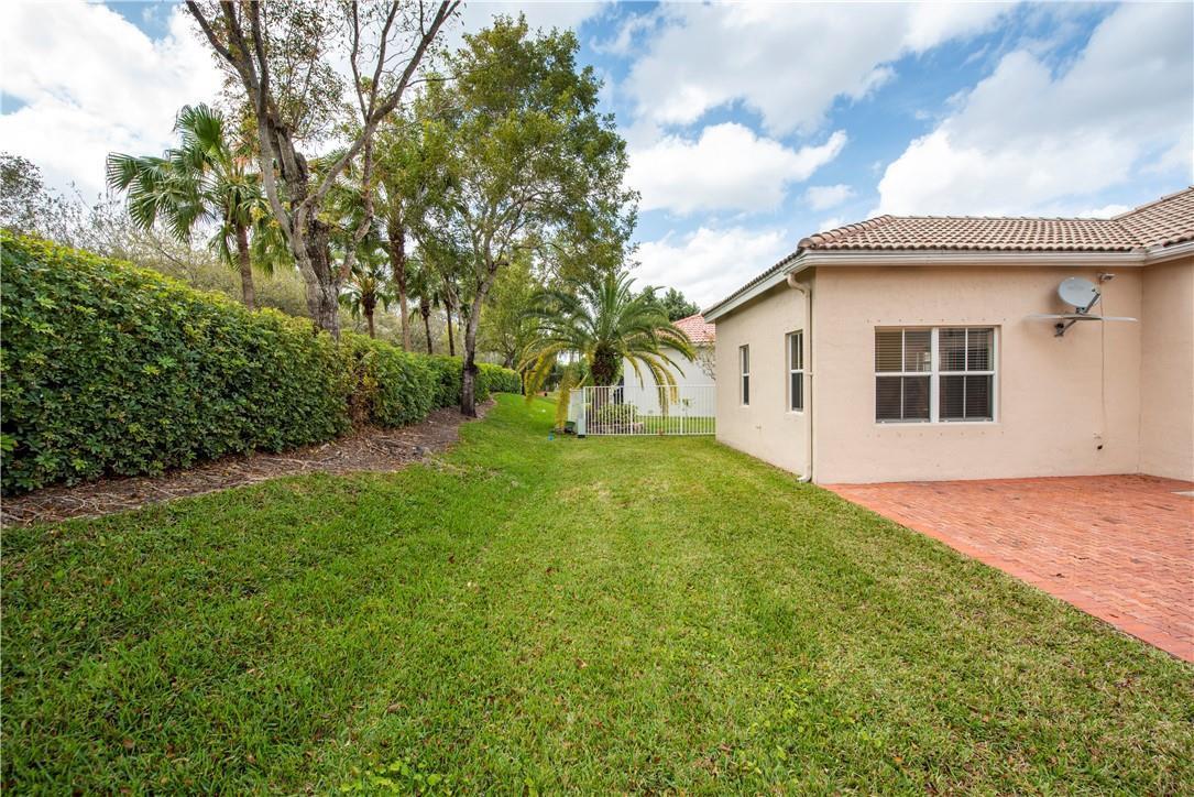 4015 Palm Place, Weston FL 33331 photo 3