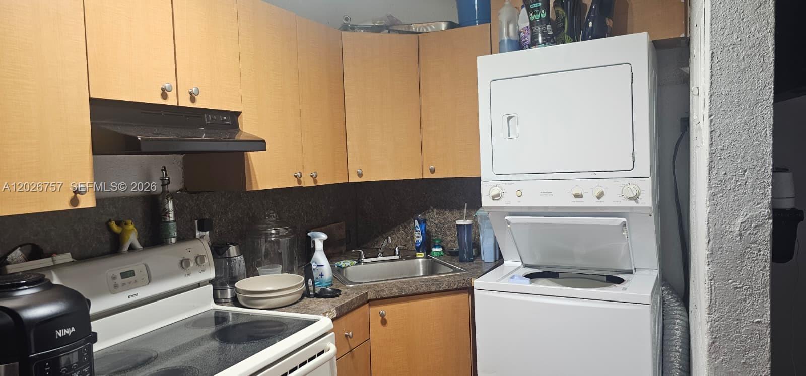 3615 Thomas Ave # 13, Miami FL 33133 photo 4