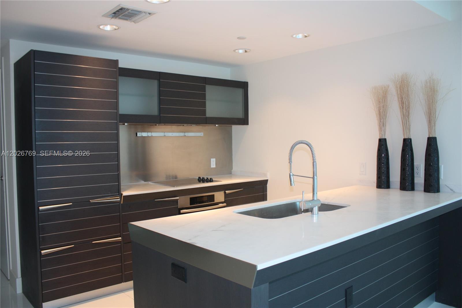 200 Biscayne Boulevard Way # 4211, Miami FL 33131 photo 3