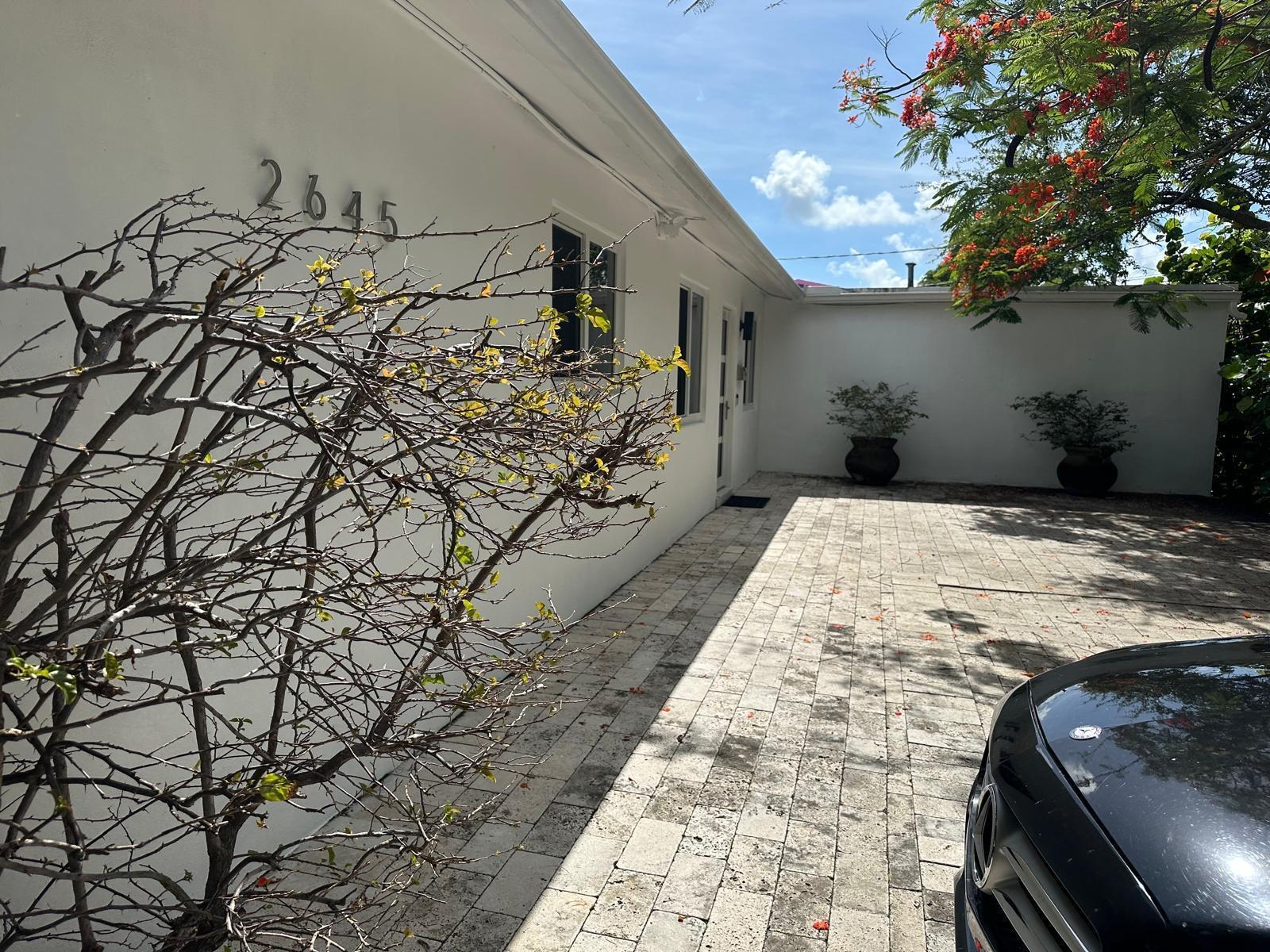 2645 Scott Street, Hollywood FL 33020 photo 2