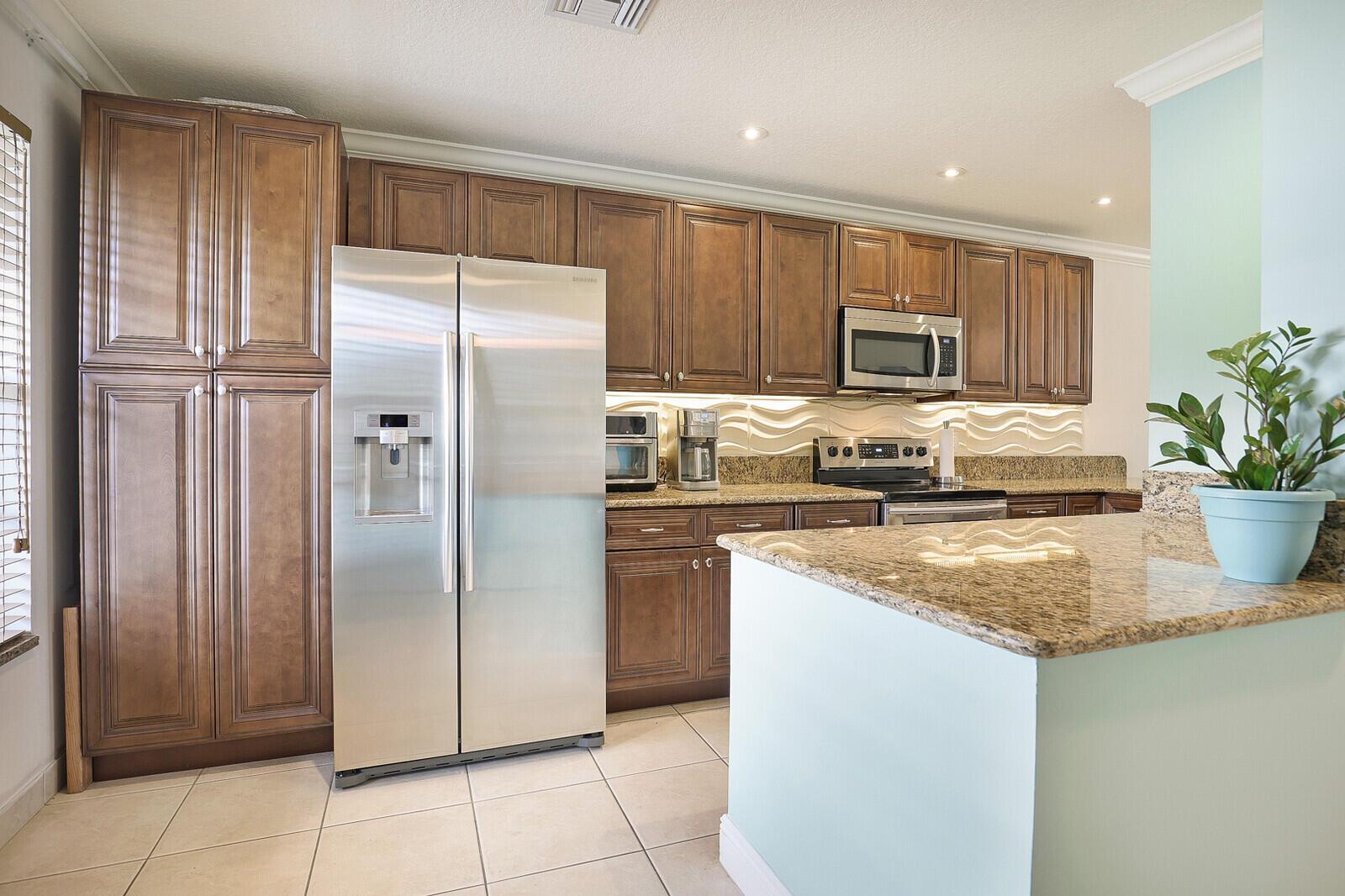 1141 Calamondin Terrace # 202, Delray Beach FL 33445 photo 5
