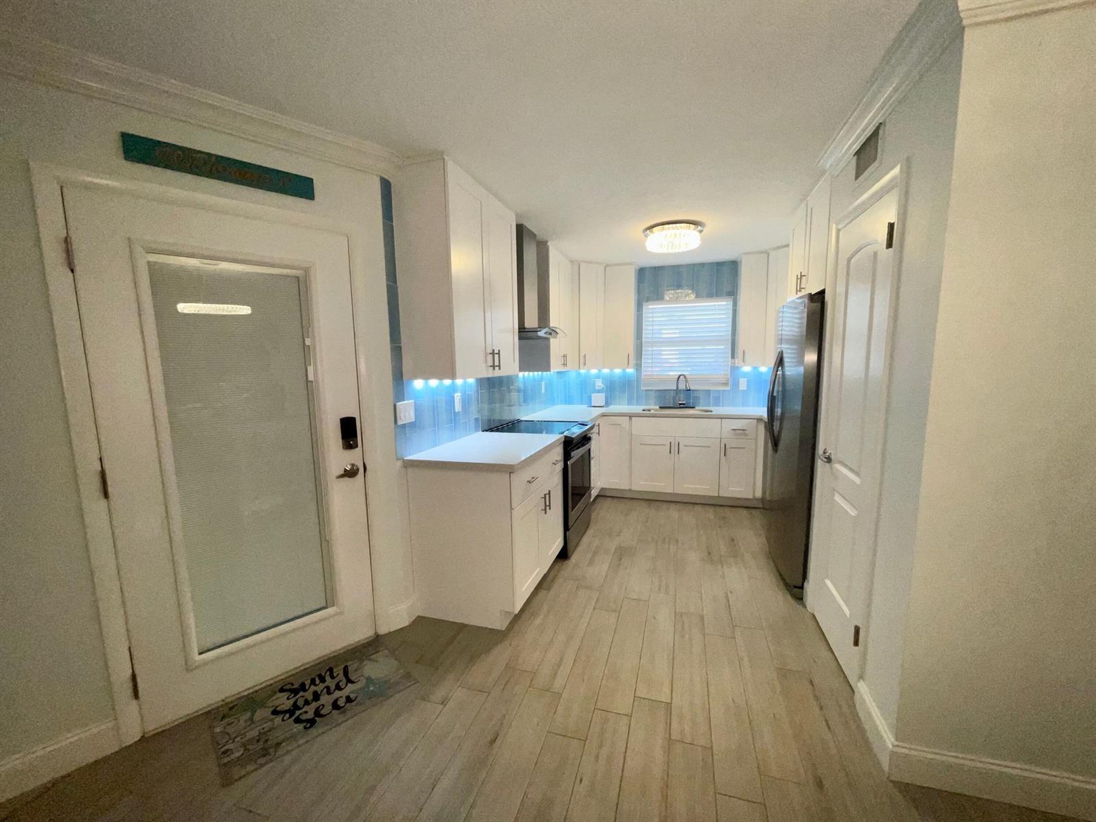 121 Wettaw Lane # 116, North Palm Beach FL 33408 photo 2