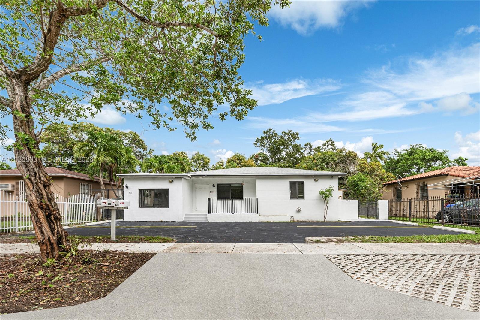 821 NW 36th Ave, Miami FL 33125 photo 3
