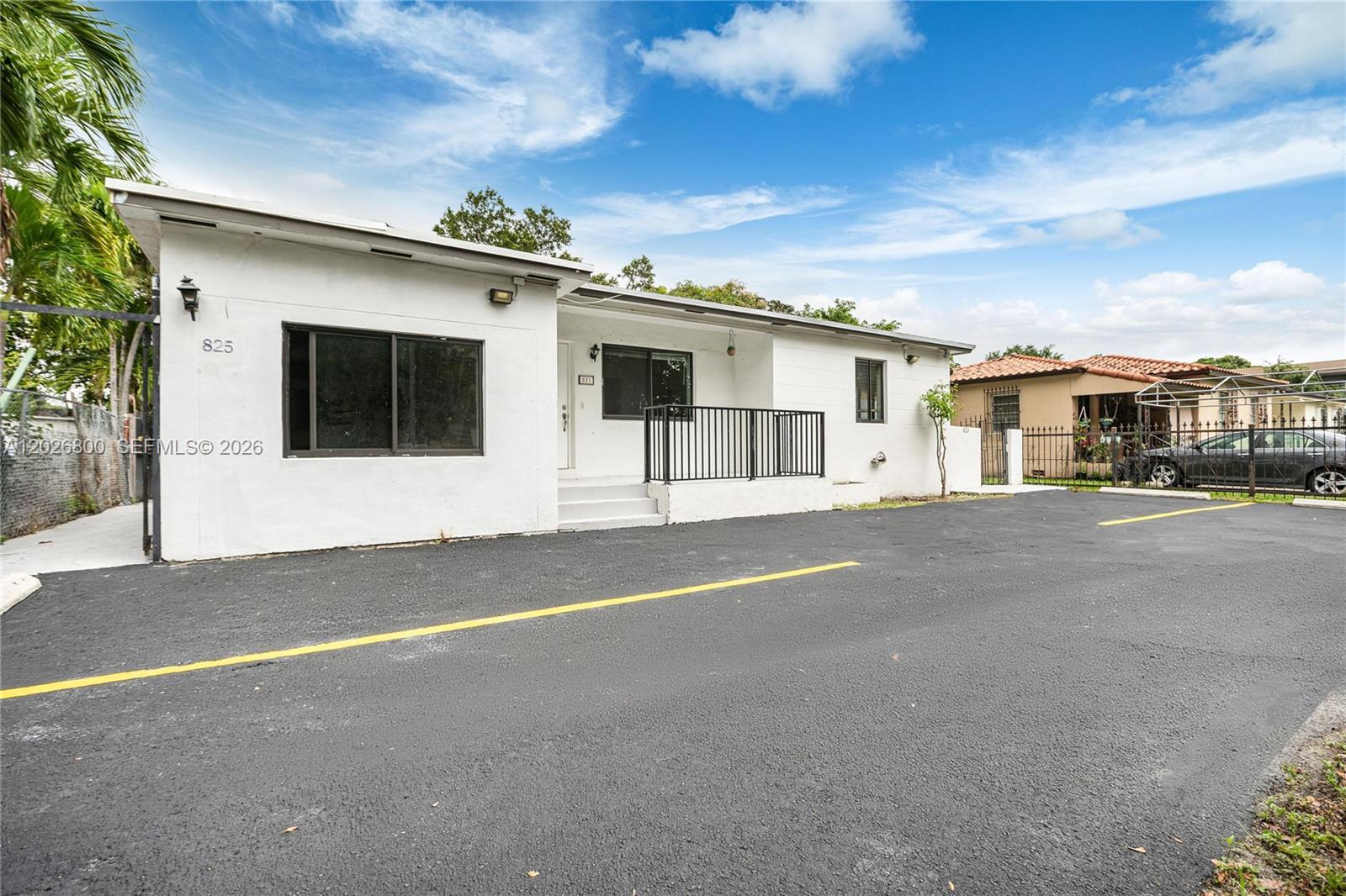 821 NW 36th Ave, Miami FL 33125 photo 5