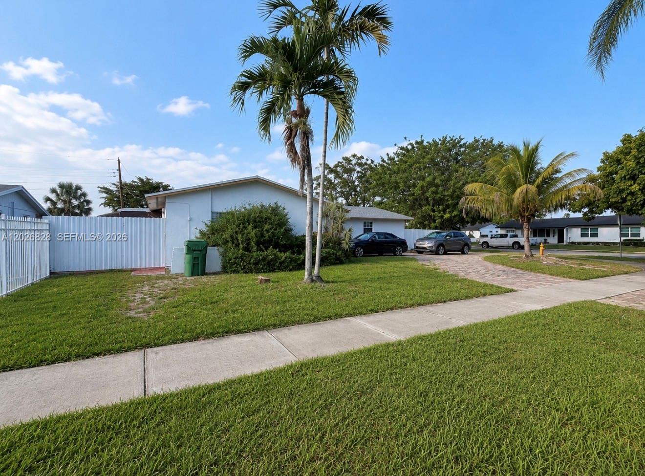 12235 SW 40th St, Miami FL 33175