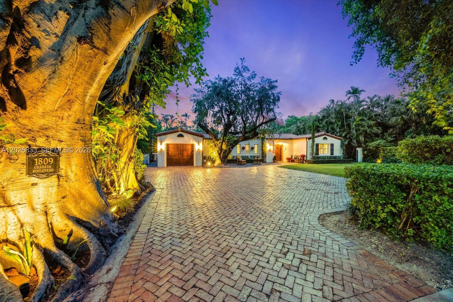 1809 Granada Blvd, Coral Gables FL 33134 photo 2