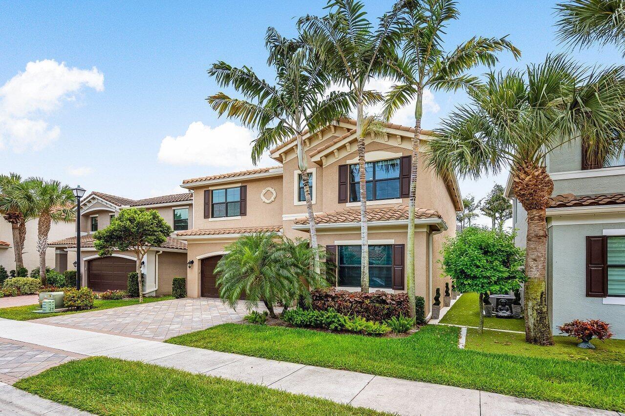 8068 Lemon Serpentine Lane, Delray Beach FL 33446 photo 2