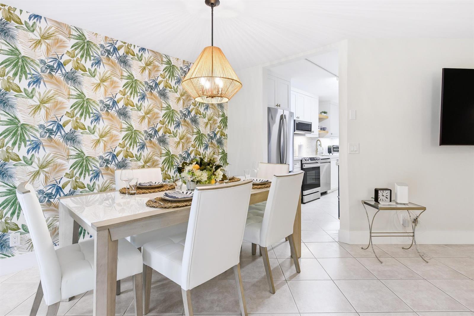 5800 Camino Del Sol Apt 106, Boca Raton FL 33433 photo 4