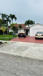 19642 NW 59th Pl, Hialeah FL 33015 photo 5