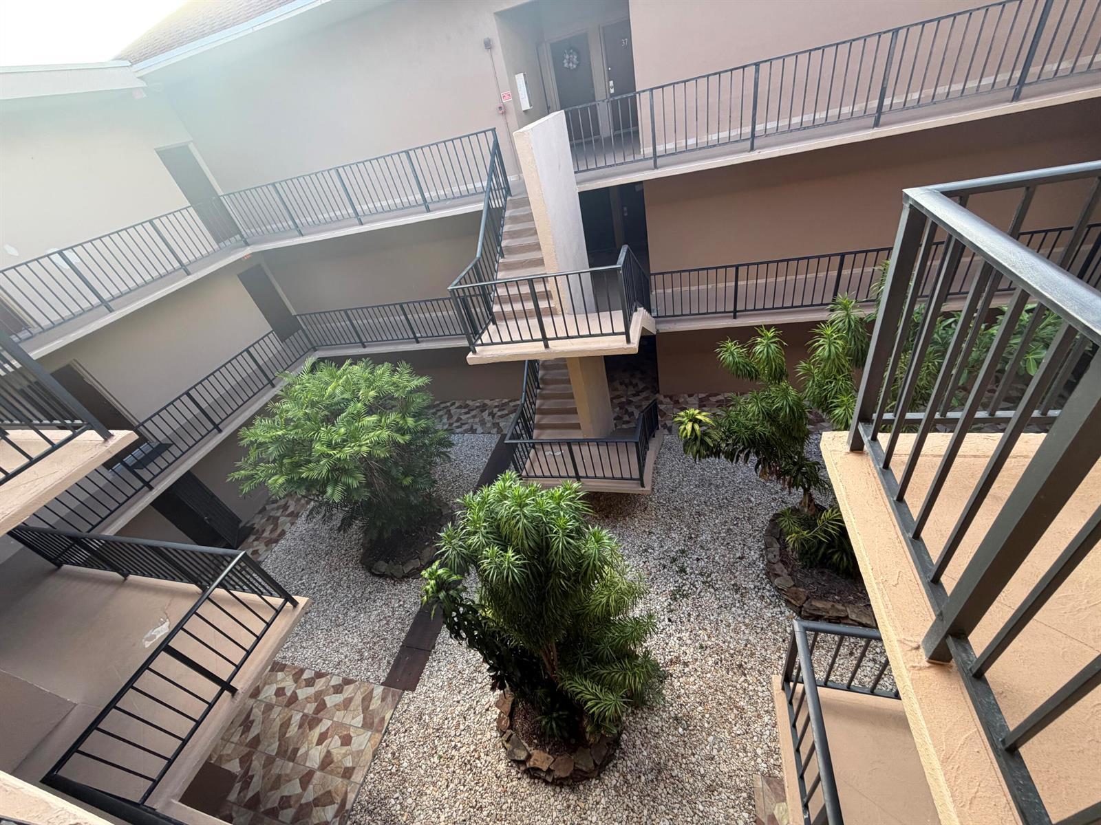 4040 N Hills Drive # 35, Hollywood FL 33021 photo 4