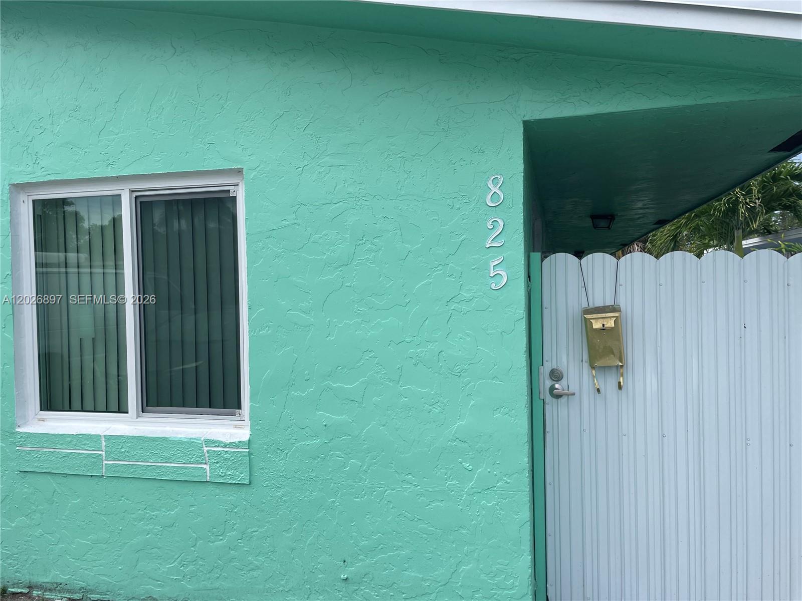 825 SW 9th St # 1, Hallandale Beach FL 33009 photo 2