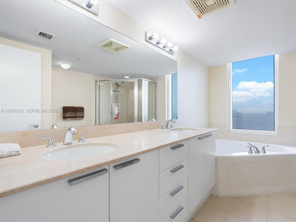 16699 Collins Avenue # 3407, Sunny Isles Beach FL 33160 photo 4