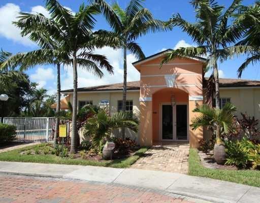 3640 N 56th Avenue # 401, Hollywood FL 33021 photo 3
