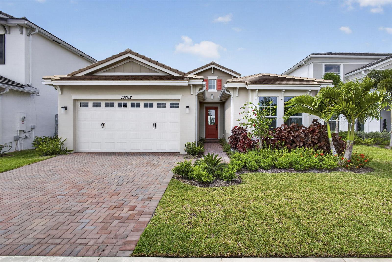 13722 Spruce Pine Drive, Westlake FL 33470 photo 2