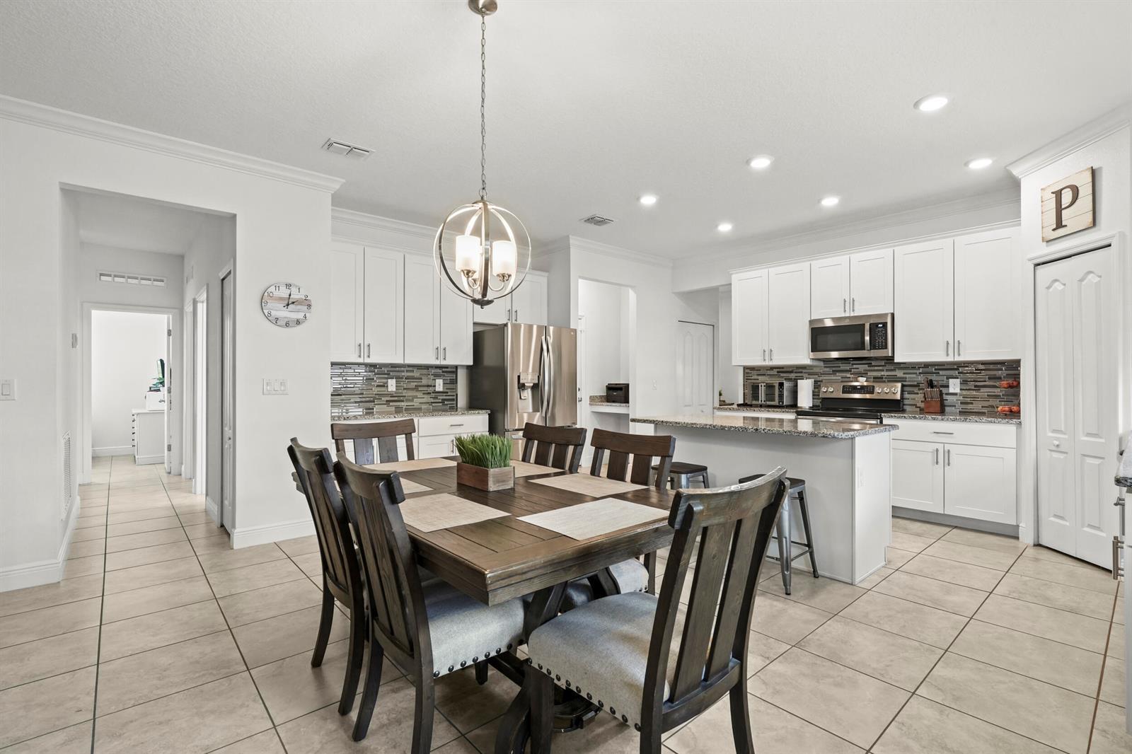 1066 SW John Maccormack Terrace, Port St. Lucie FL 34953 photo 4