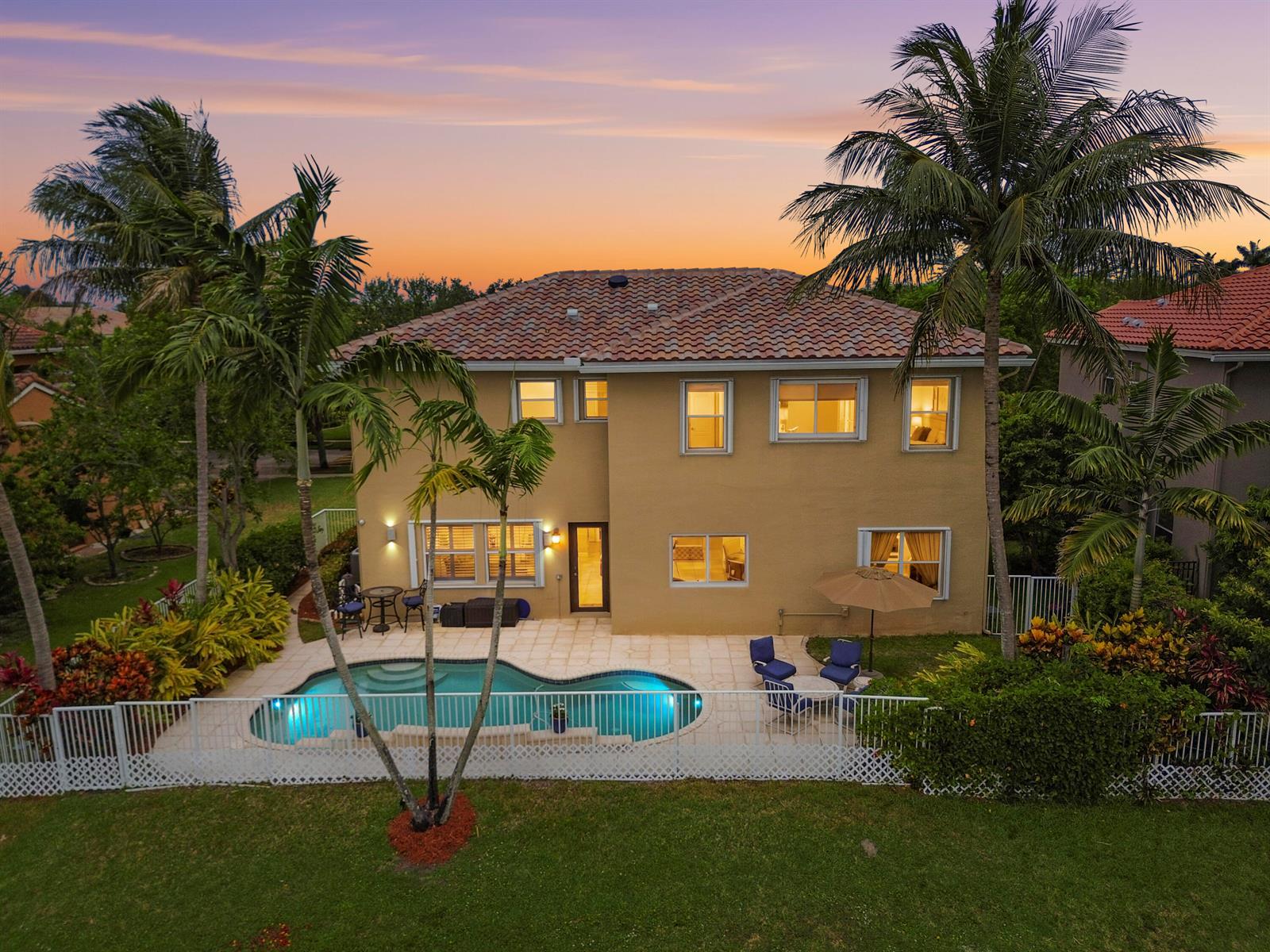 458 Cresta Circle, West Palm Beach FL 33413 photo 4