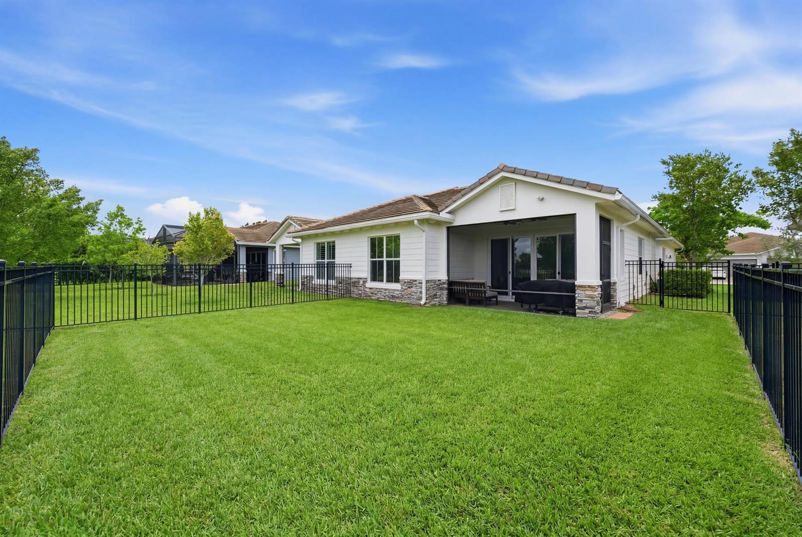 19680 Weathervane Way, Loxahatchee FL 33470