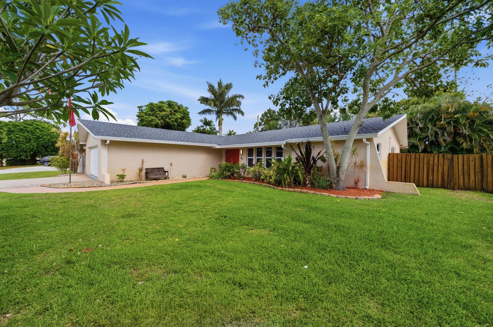 55 W Cypress Road, Lake Worth FL 33467 photo 5