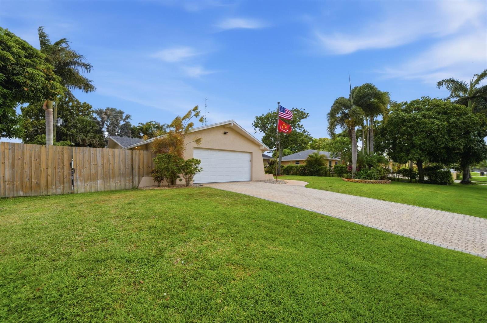 55 W Cypress Road, Lake Worth FL 33467 photo 4