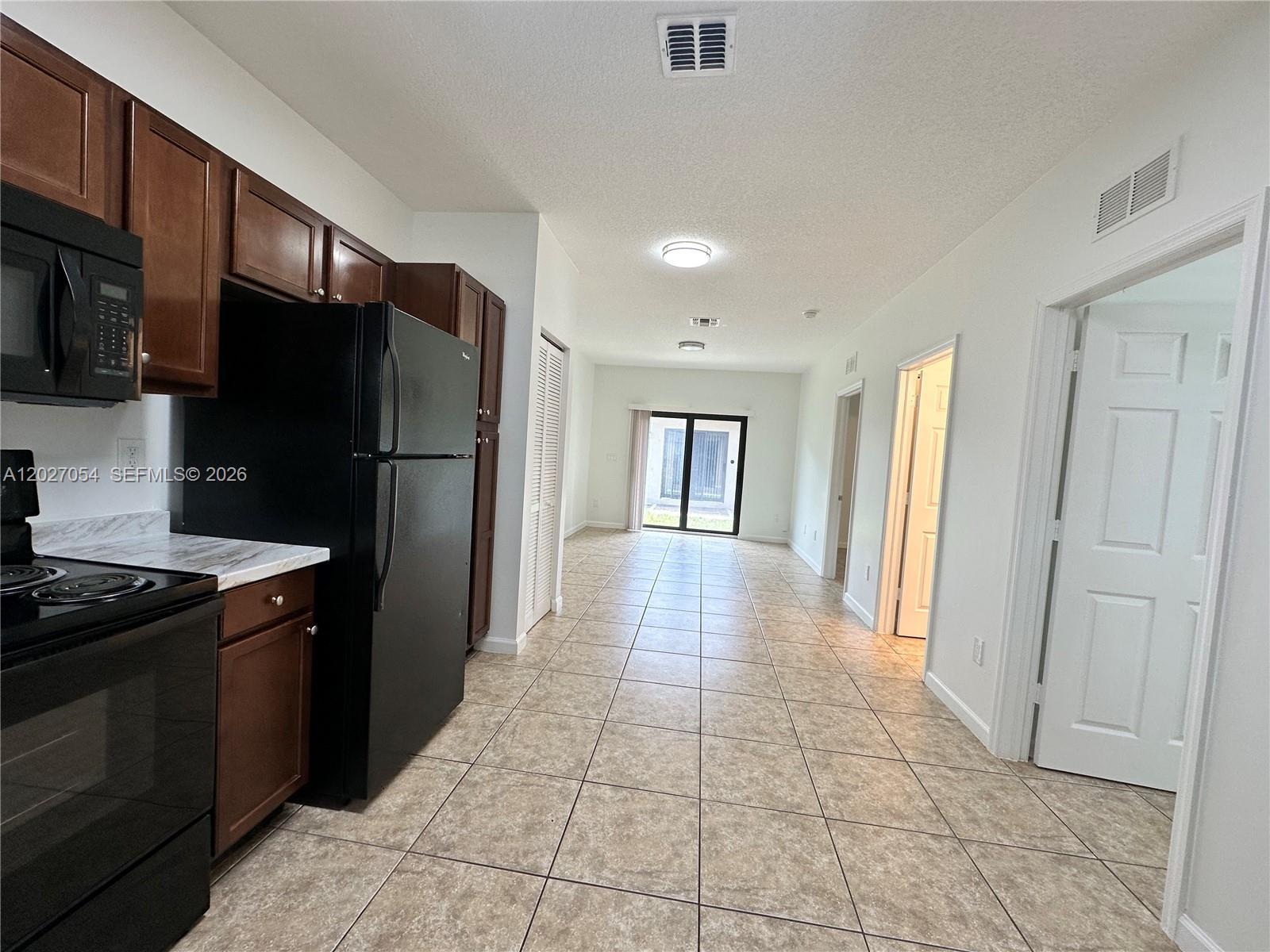 1035 NE 10th Ave # 1, Fort Lauderdale FL 33304 photo 4
