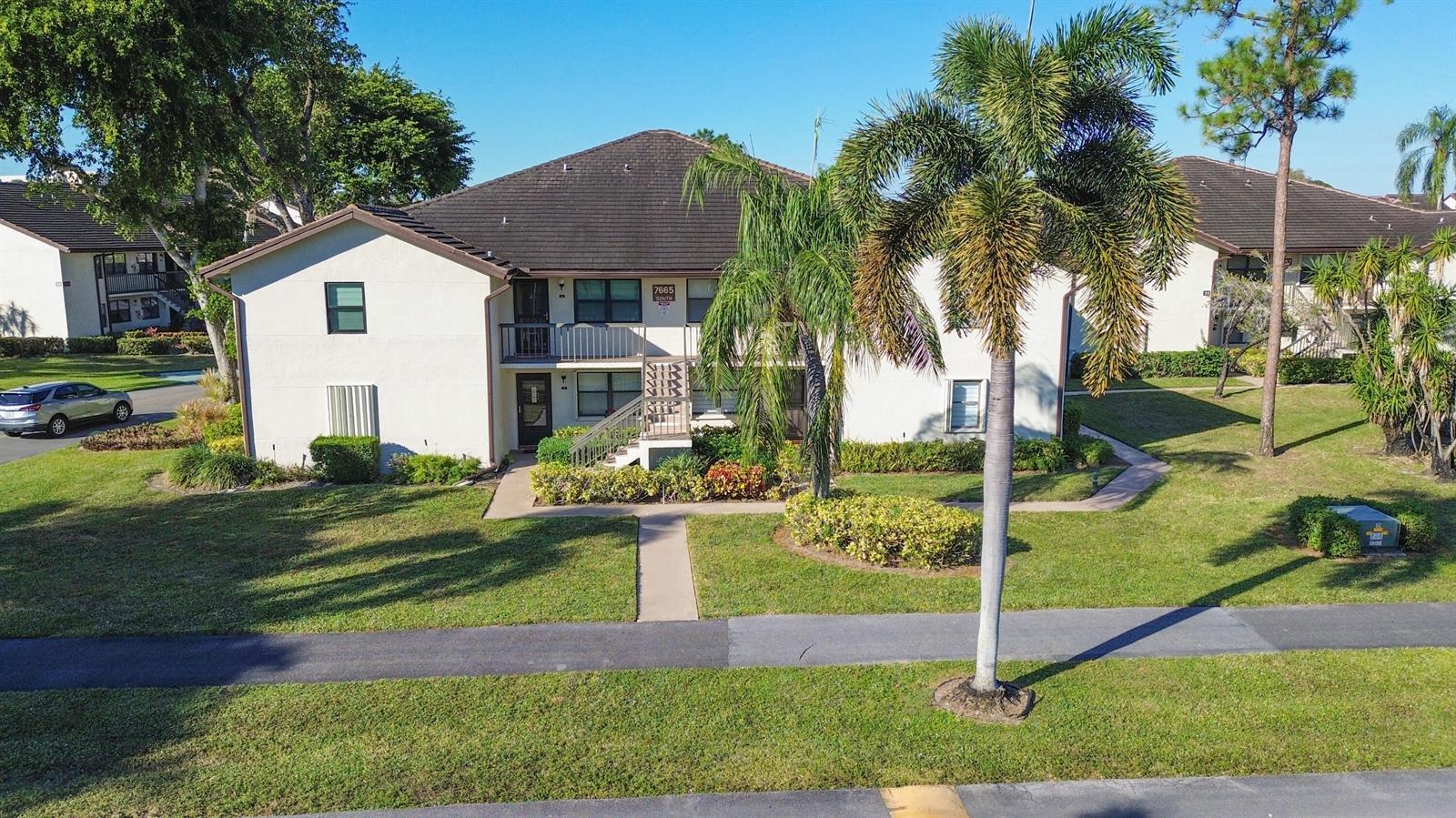 7665 Tahiti Lane # 102, Lake Worth FL 33467 photo 3