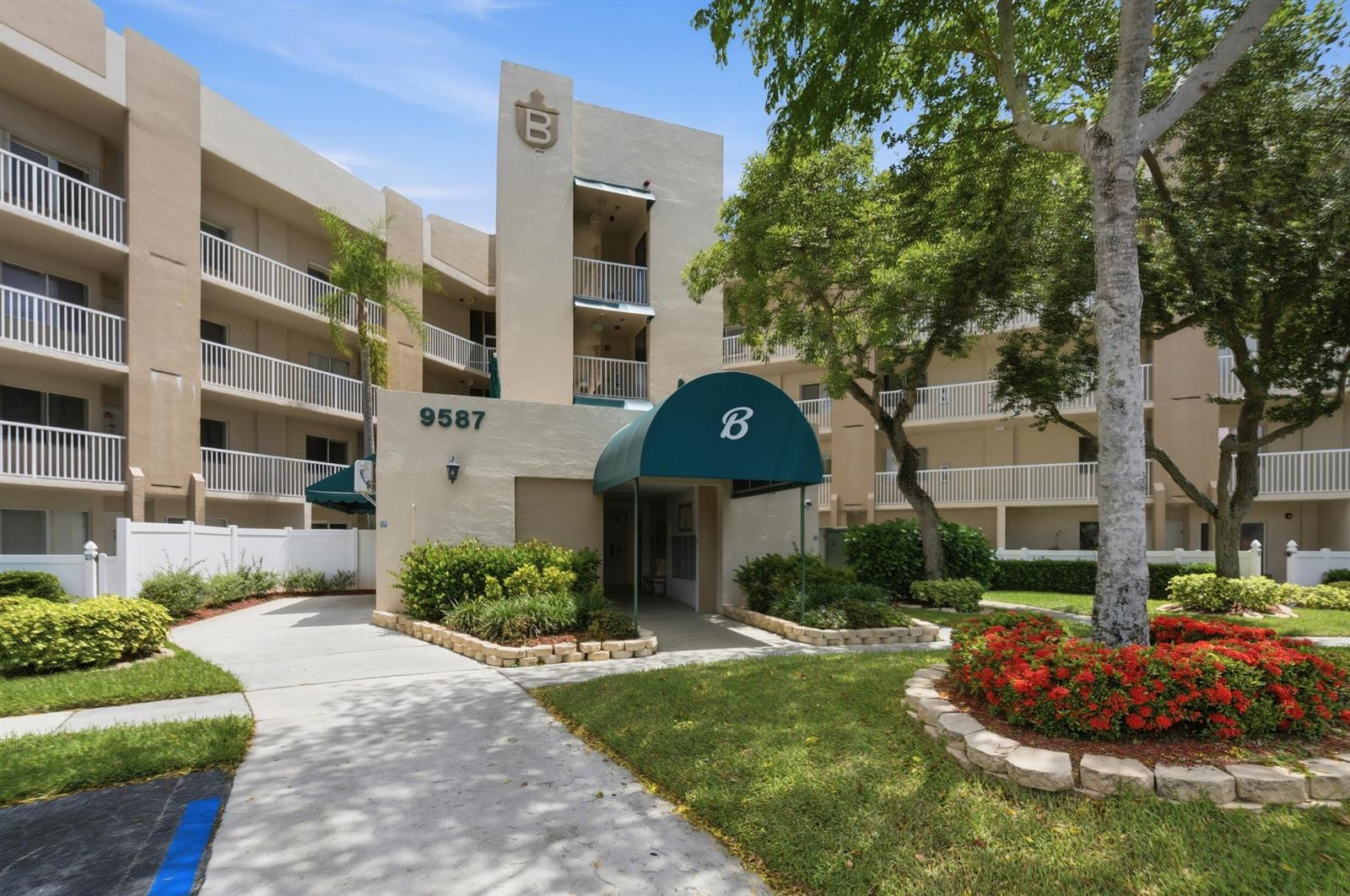 9587 Weldon Circle # B308, Tamarac FL 33321