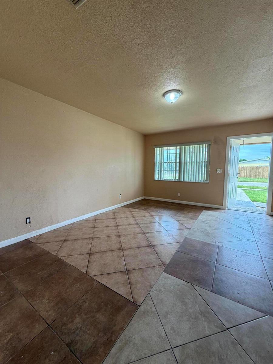 3243 Grove Road, Boynton Beach FL 33435 photo 5