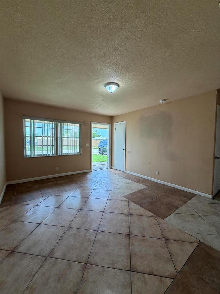 3243 Grove Road, Boynton Beach FL 33435 photo 4