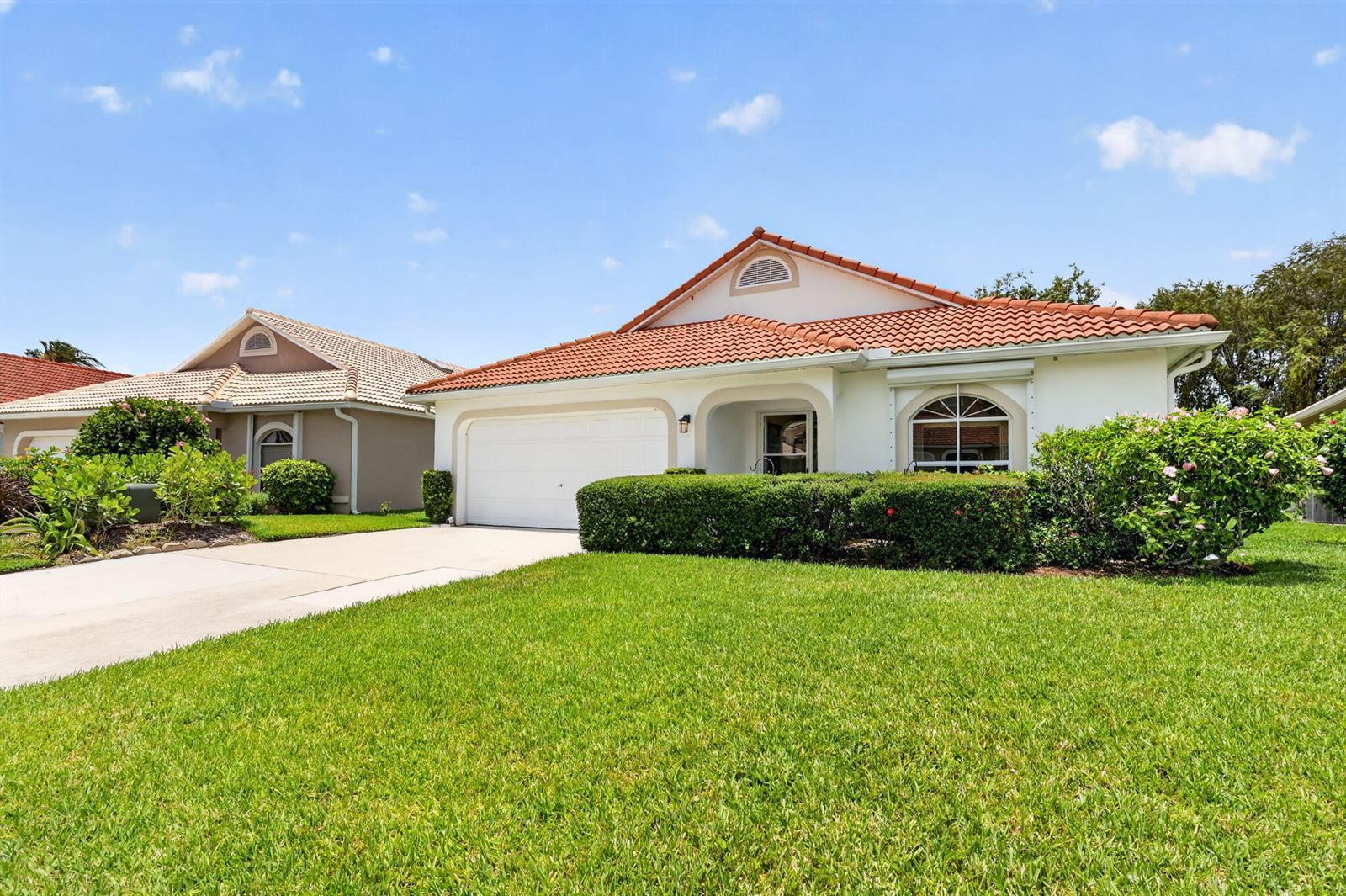 6066 SE Grand Cay Court, Stuart FL 34997