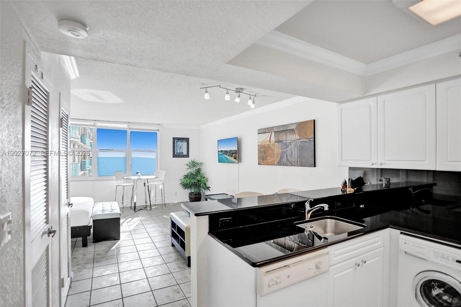 2501 S Ocean Dr, Hollywood FL 33019 photo 3