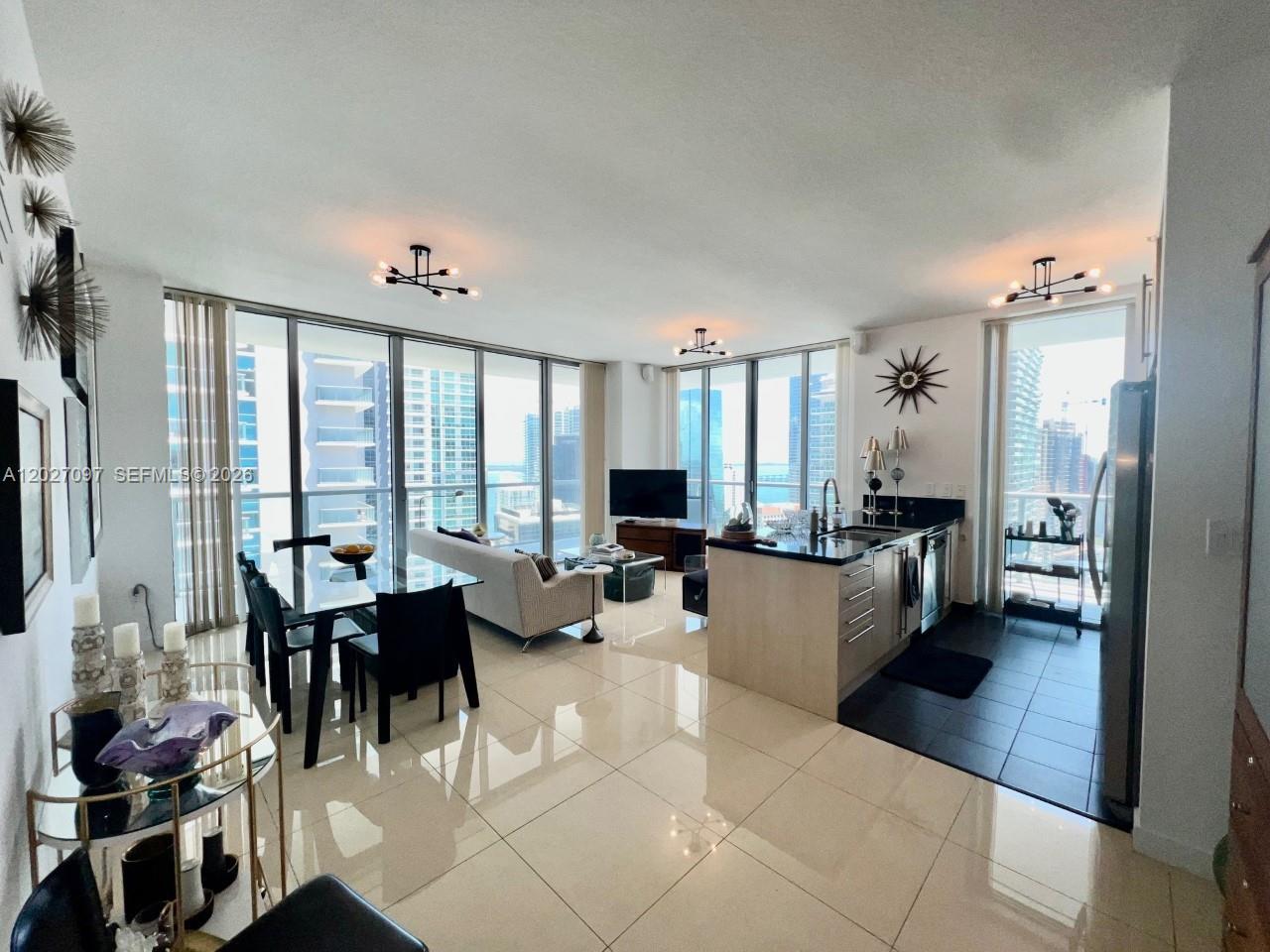 1111 SW 1 Ave # 3419, Miami FL 33130