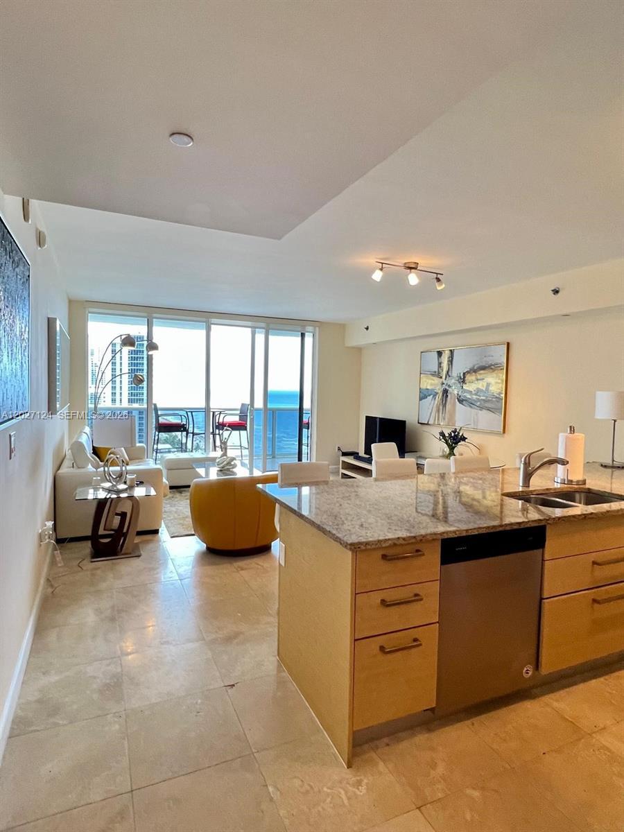 1830 S Ocean Dr # 1812, Hallandale Beach FL 33009 photo 4