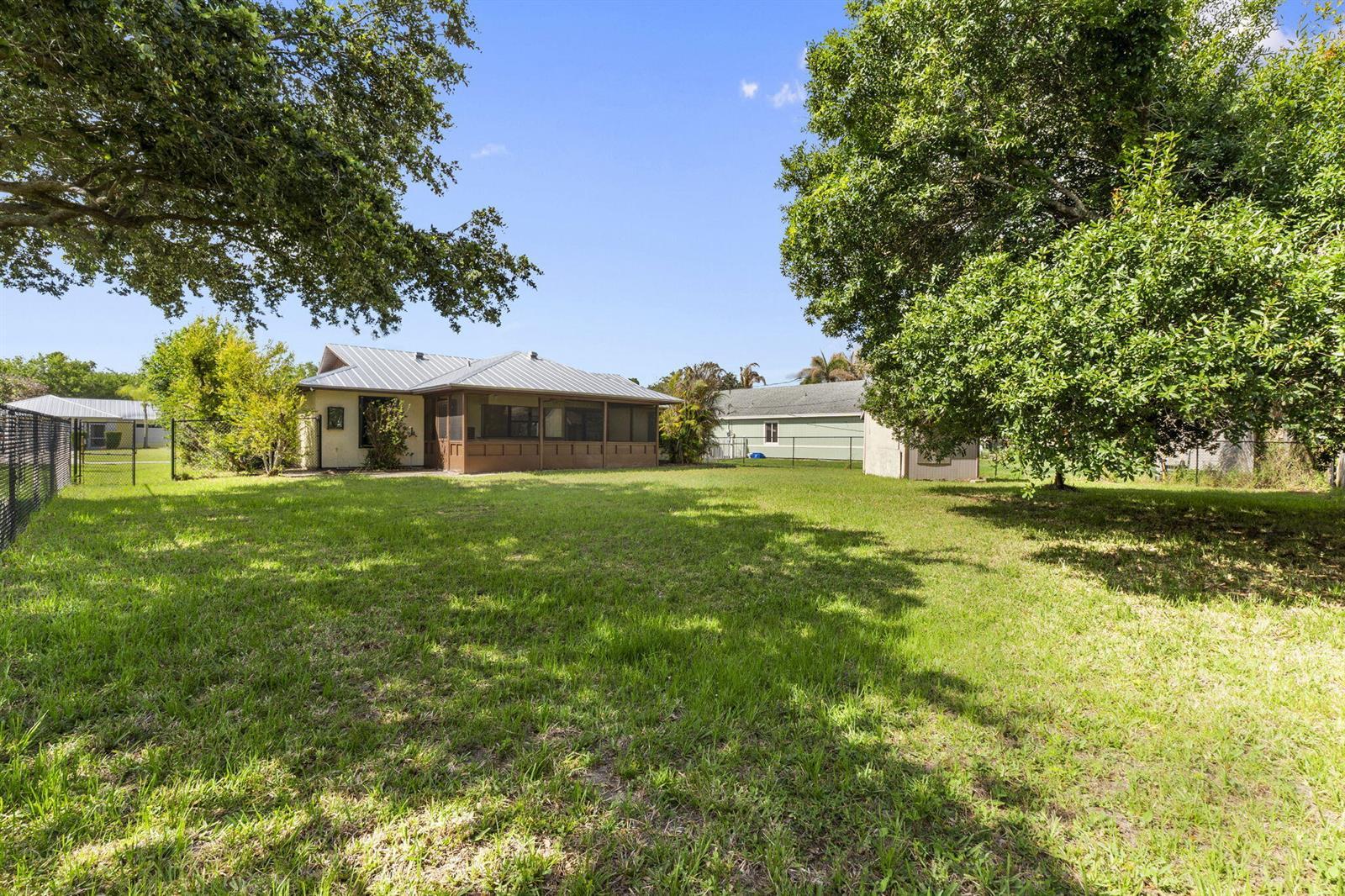 2549 SE Alfonso Avenue, Port St. Lucie FL 34952 photo 2