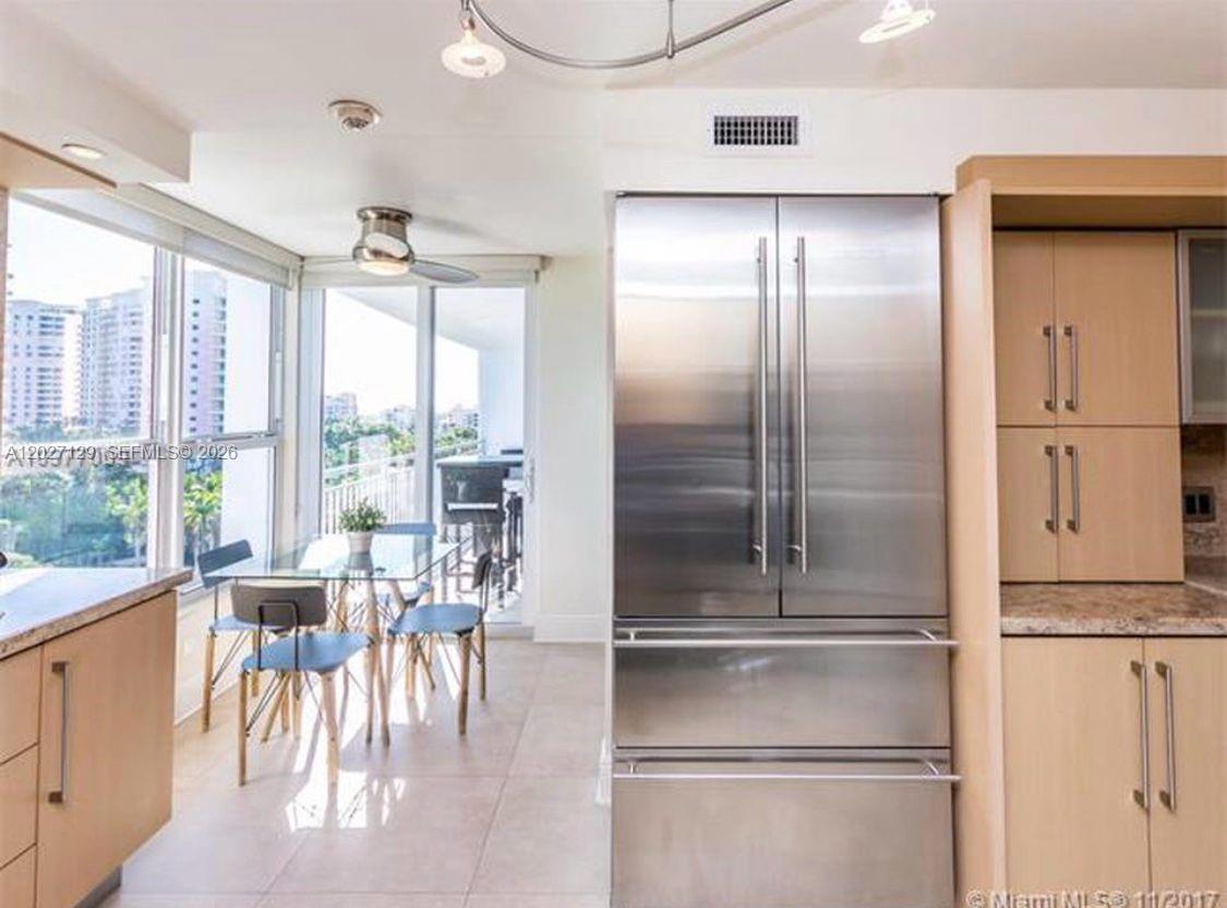 607 Ocean Dr # 9K, Key Biscayne FL 33149 photo 3