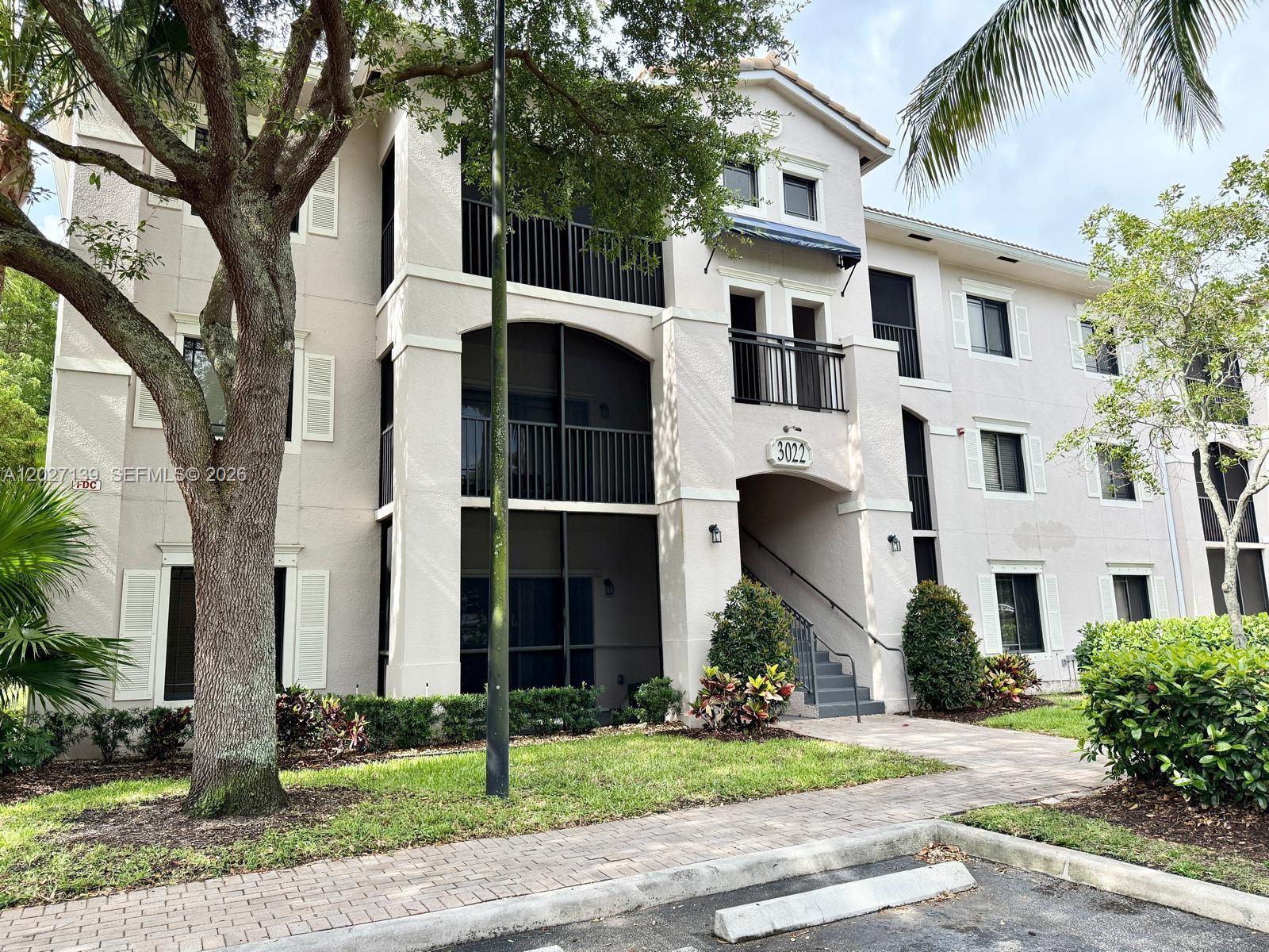3022 Alcazar Pl # 101, Palm Beach Gardens FL 33410