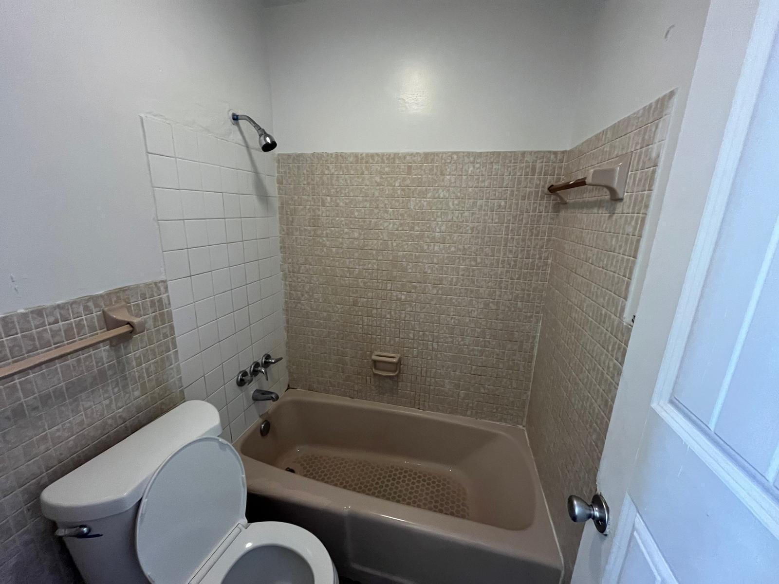 4140 NW 30th Terrace, Lauderdale Lakes FL 33309 photo 2