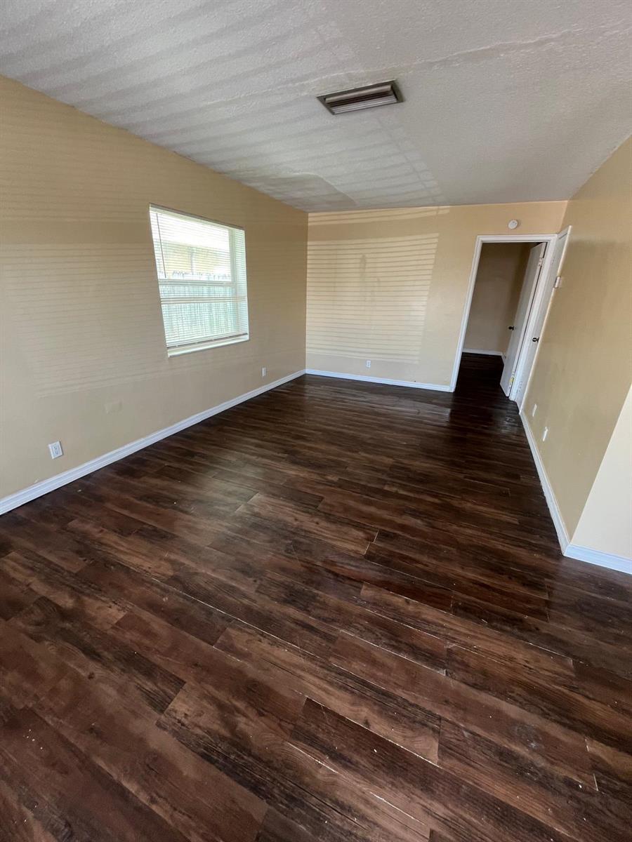 4140 NW 30th Terrace, Lauderdale Lakes FL 33309 photo 5