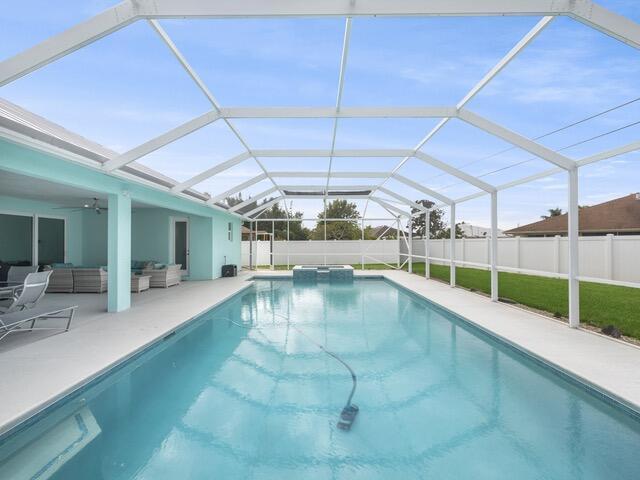 2420 SE Rock Springs Drive, Port St. Lucie FL 34952 photo 4