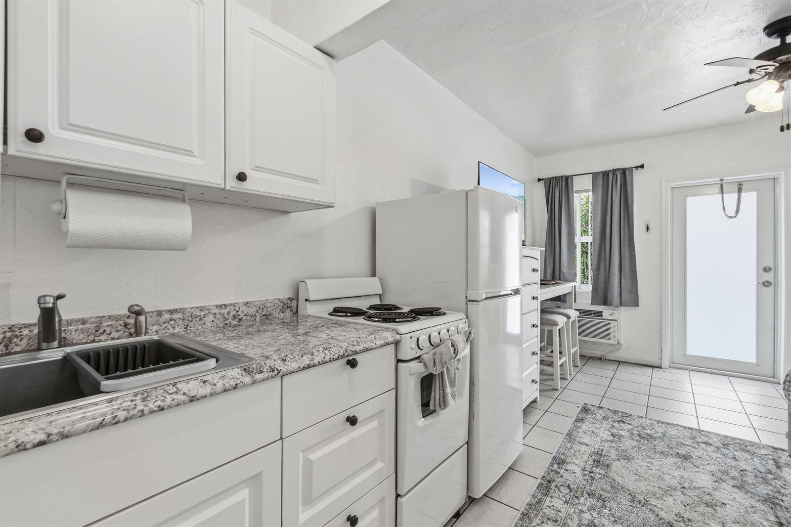 101 Blossom Lane # K, Palm Beach Shores FL 33404 photo 4