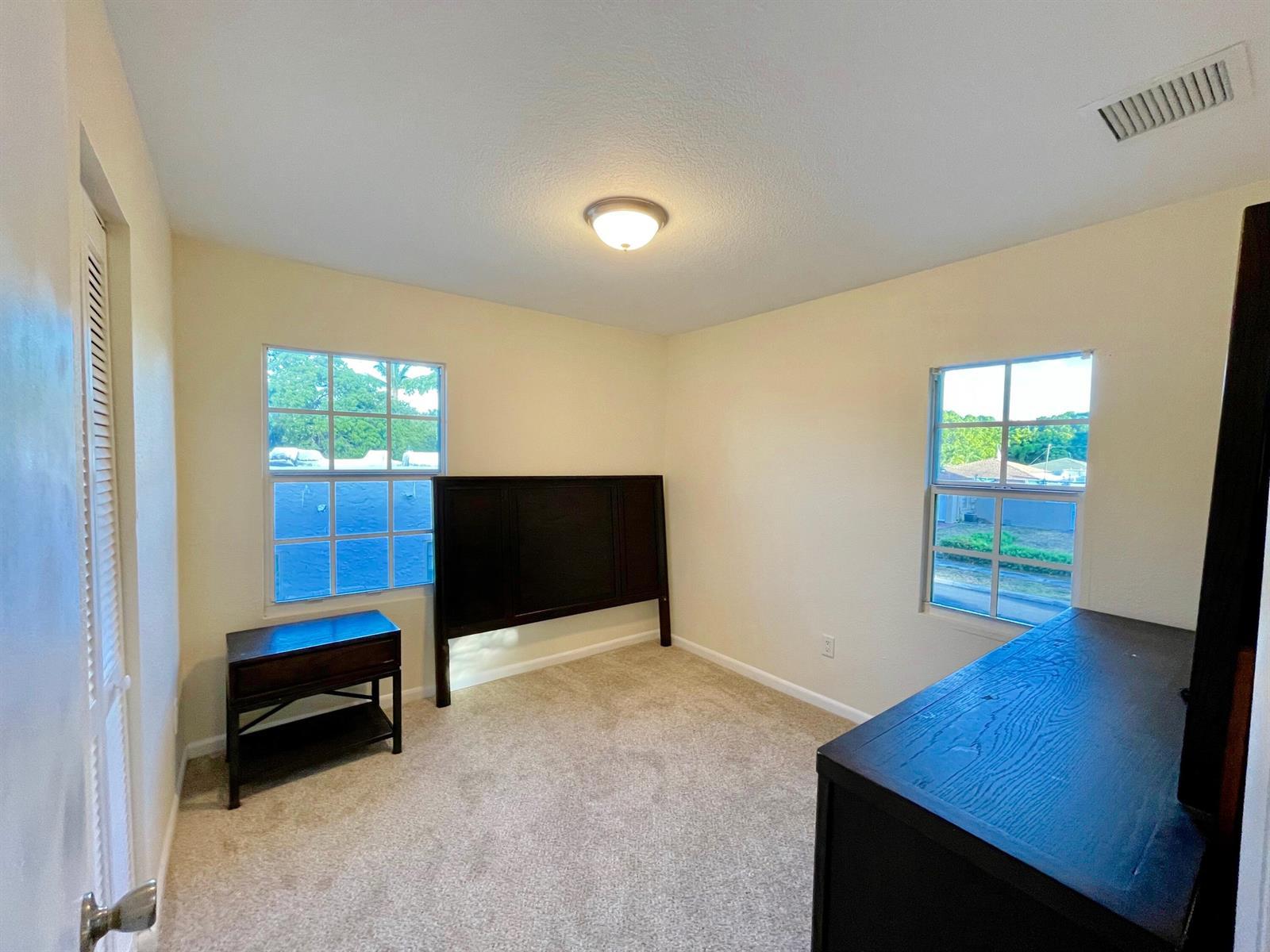 5555 Garden Avenue, West Palm Beach FL 33405 photo 4