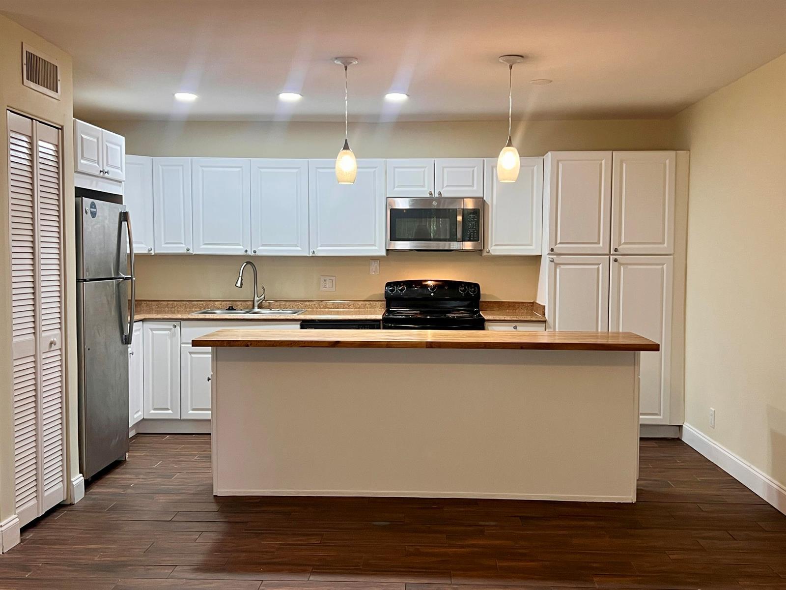 1500 N Congress Avenue # A2, West Palm Beach FL 33401