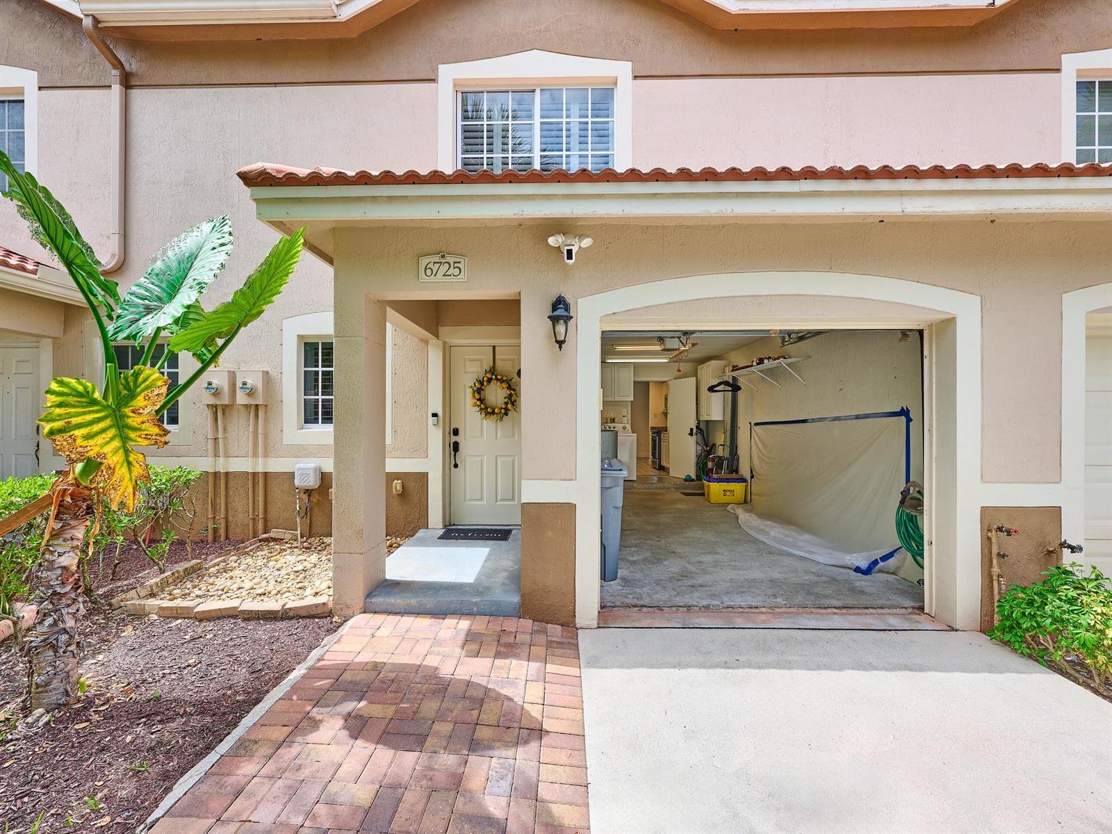 6725 Old Farm Trail, Boynton Beach FL 33437 photo 3