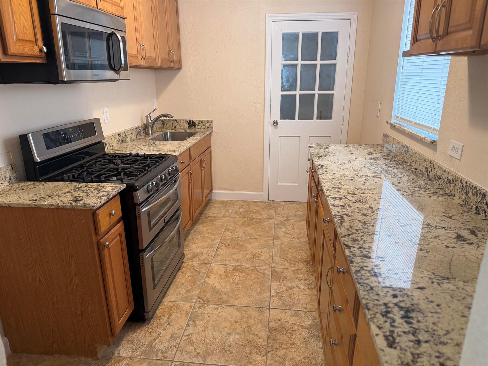 926 14th Street, West Palm Beach FL 33401 photo 4