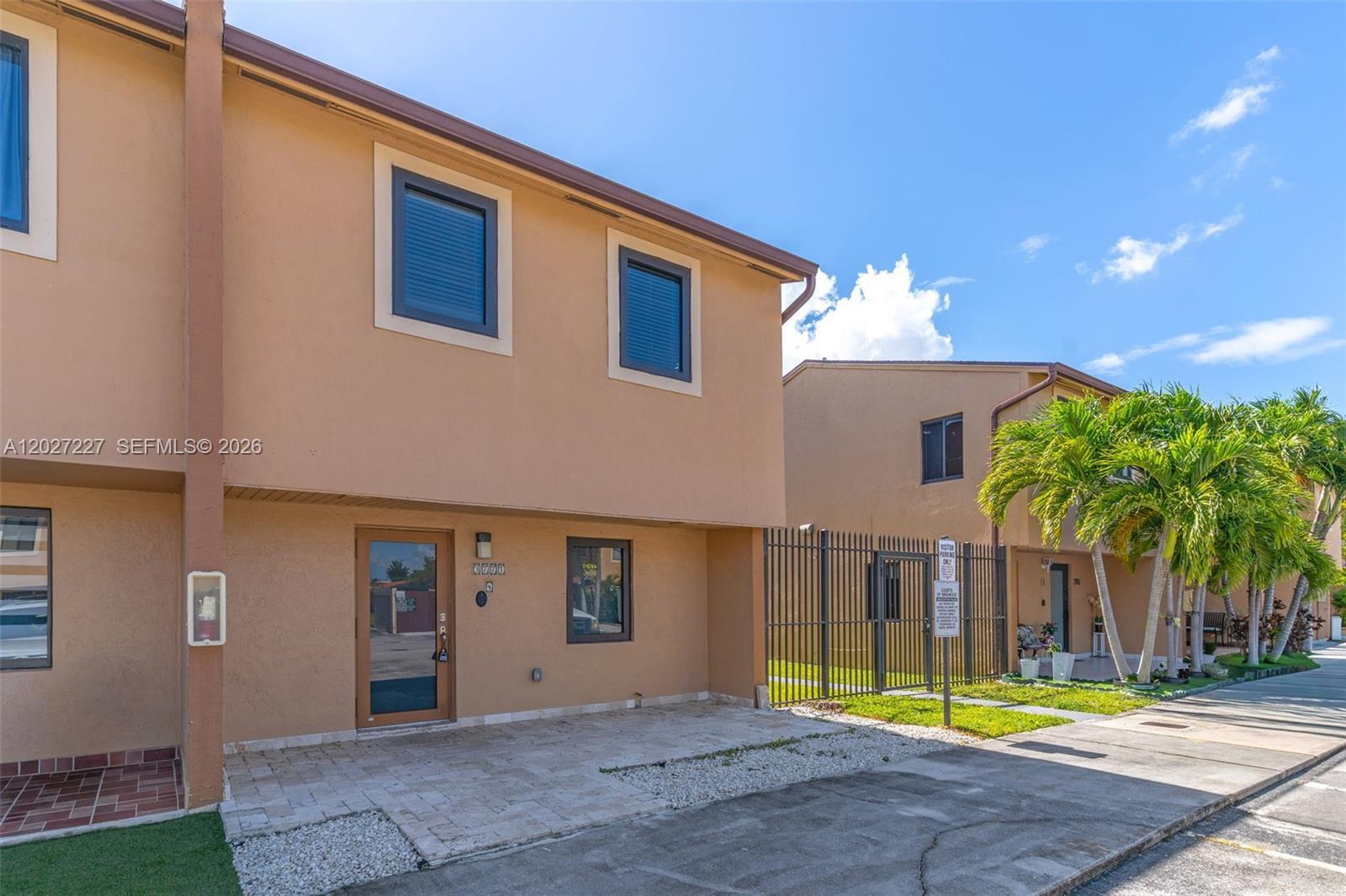 3771 SW 99th Ave # 4, Miami FL 33165