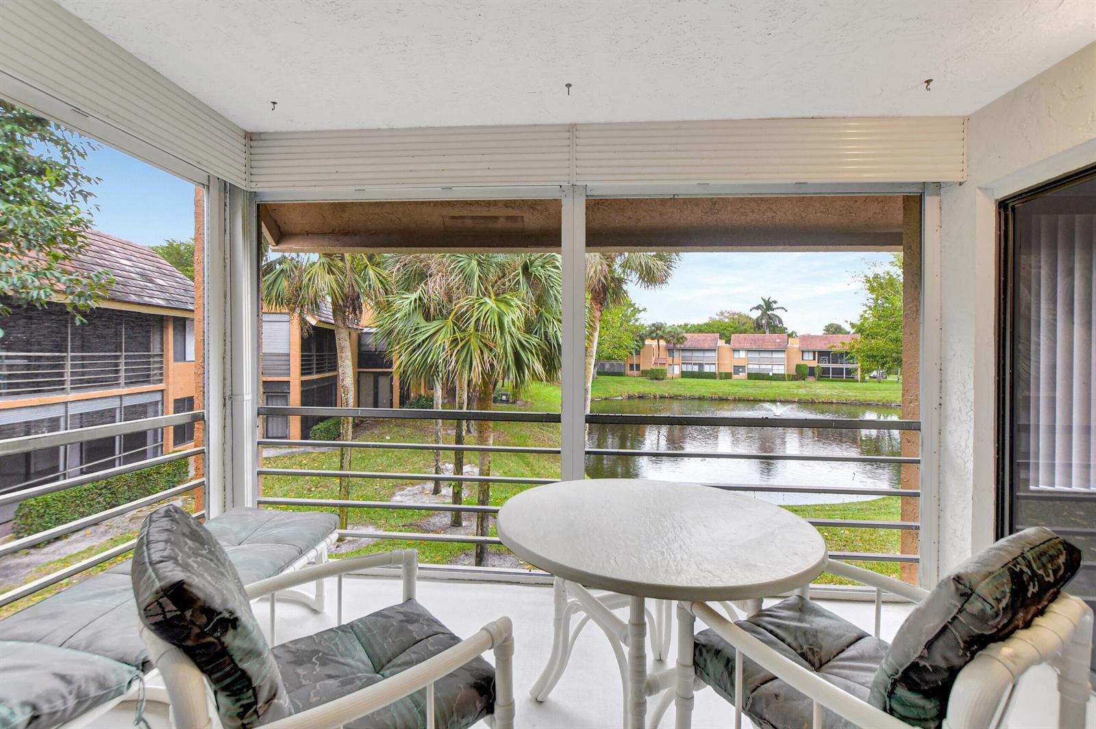 11255 Green Lake Drive # 202, Boynton Beach FL 33437 photo 2