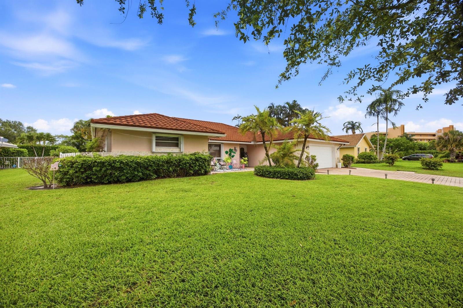 375 NW 53rd Street, Boca Raton FL 33487 photo 2